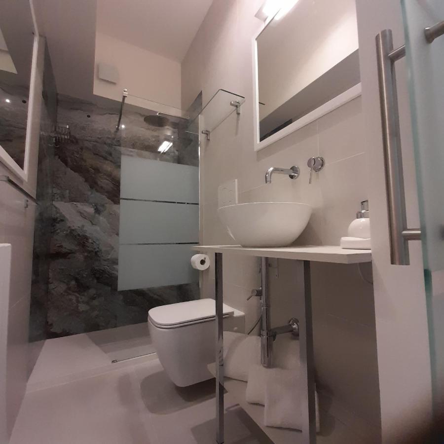 Residenza N&D Luxury Apartment Bari Exterior photo