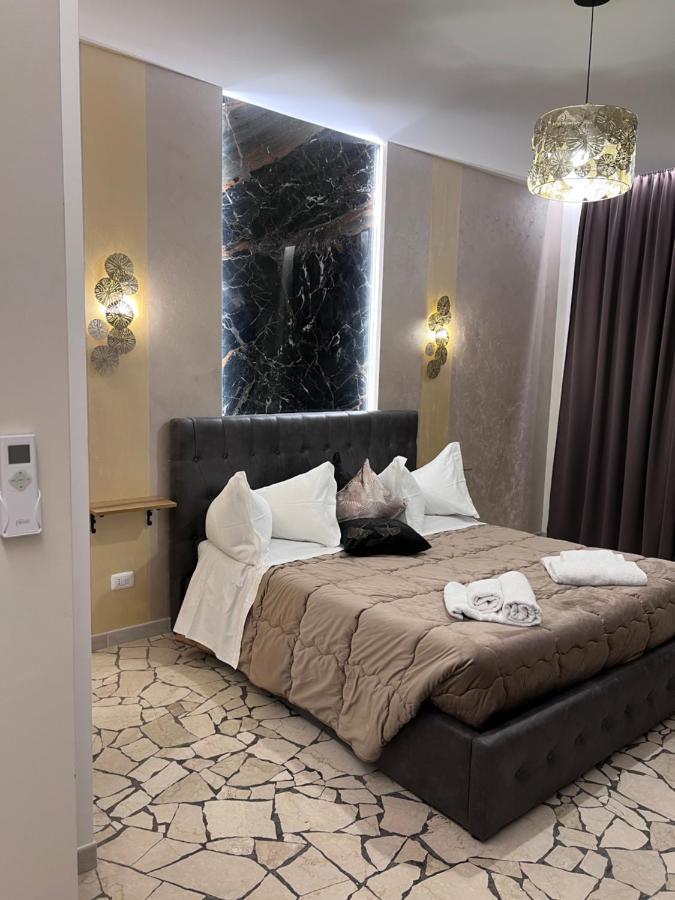 Residenza N&D Luxury Apartment Bari Exterior photo